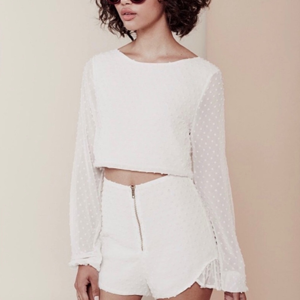 COPY - For Love and Lemons White California Pearl…